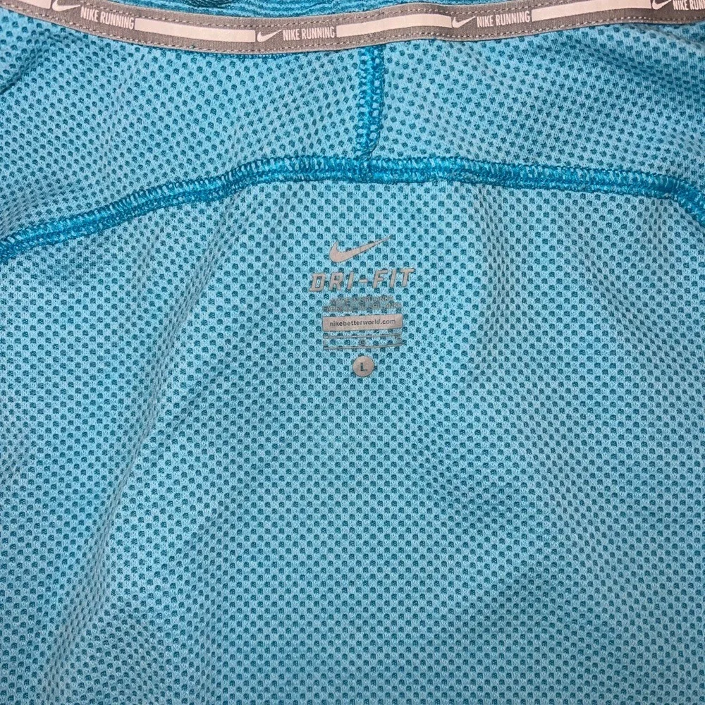 Nike AeroReact Running Top Large Lightweight Reflective Blue EUC‎